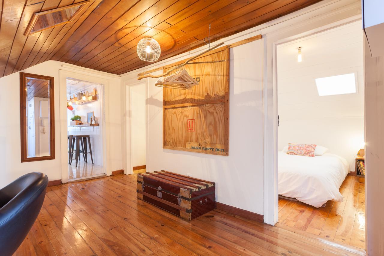 Apartment Bairrus - Alfama Iii