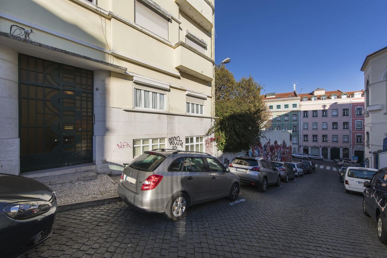 Spacious 4bdr River View Lisbon