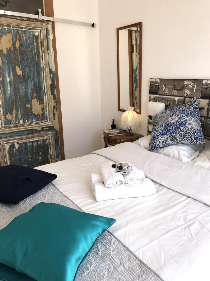 Alfama Patio Apartment Lisbon