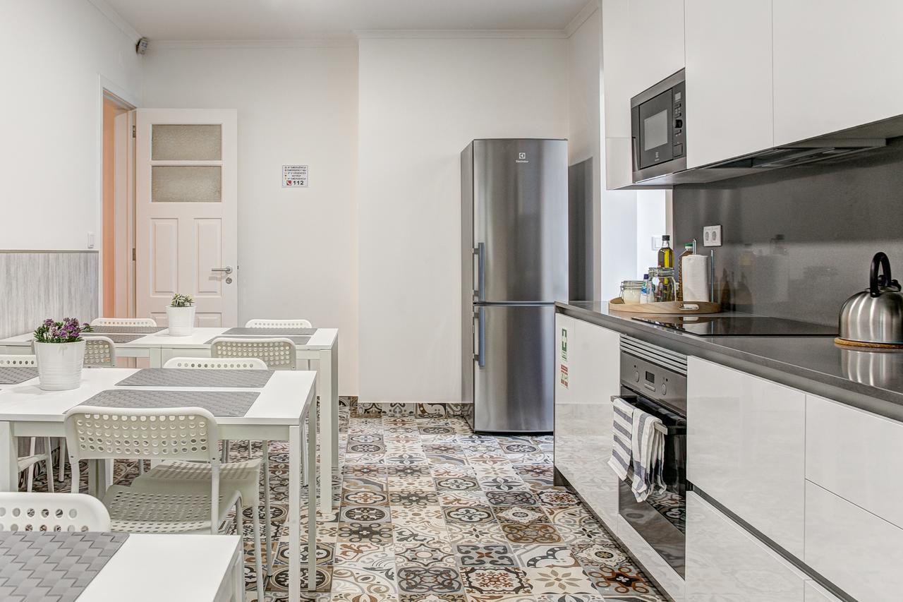 Apartamento Out & *