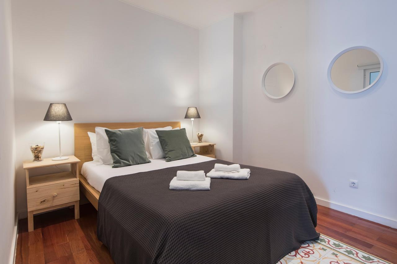 Lovelystay - Bica Patio Duplex Apartment
