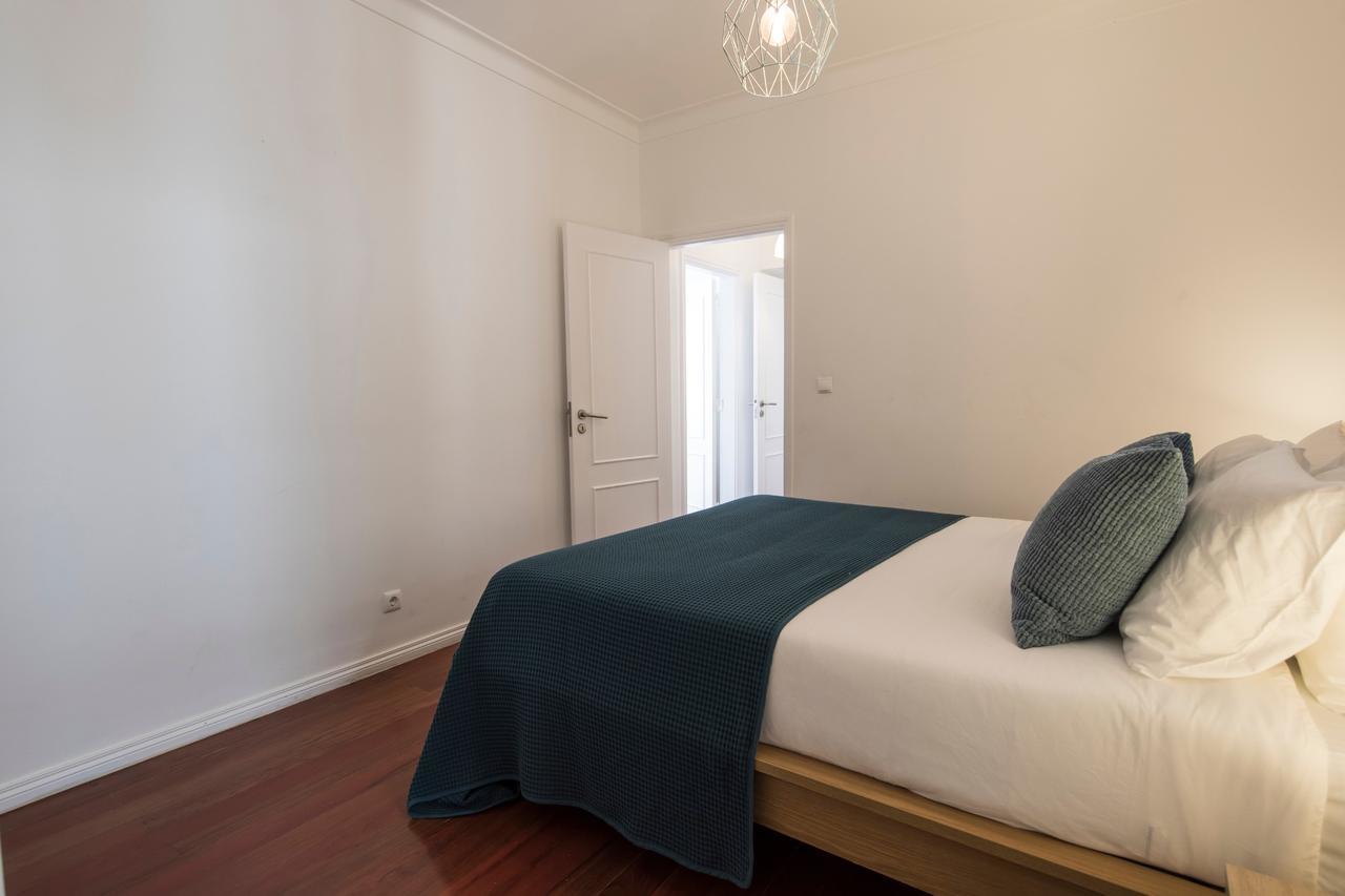 Apartment Lovelystay - Bica Patio Duplex Lisbon