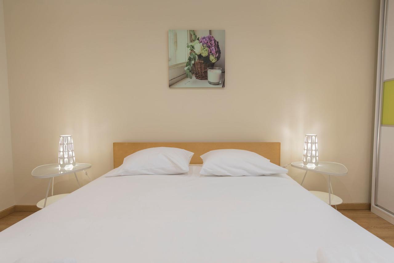 Martim Moniz Charming By Village Apartment Lisbon