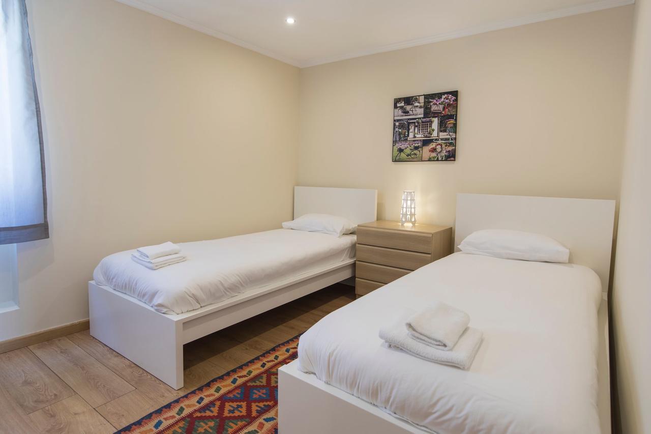 Apartment Martim Moniz Charming By Village Lisbon