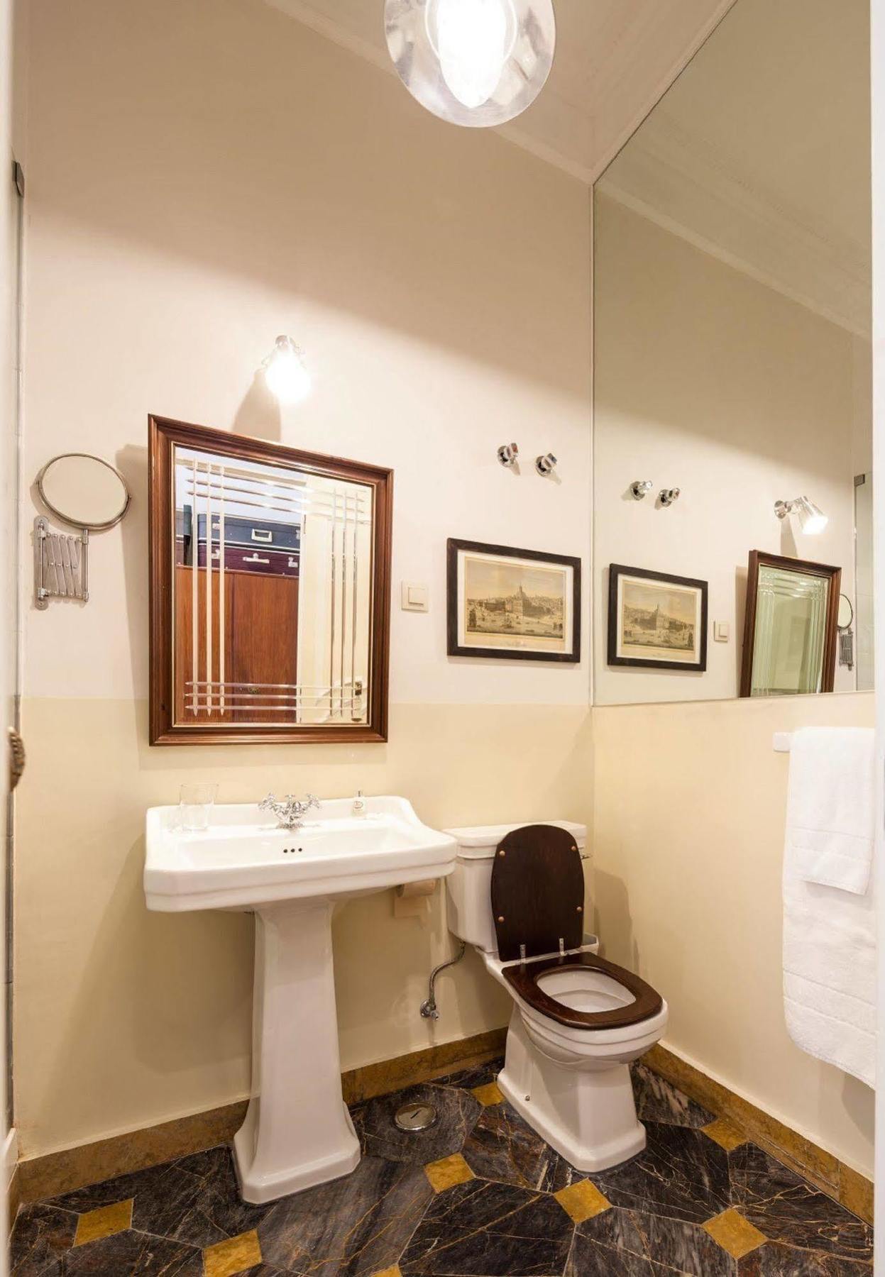 Bed & Breakfast The Independente & Terrace