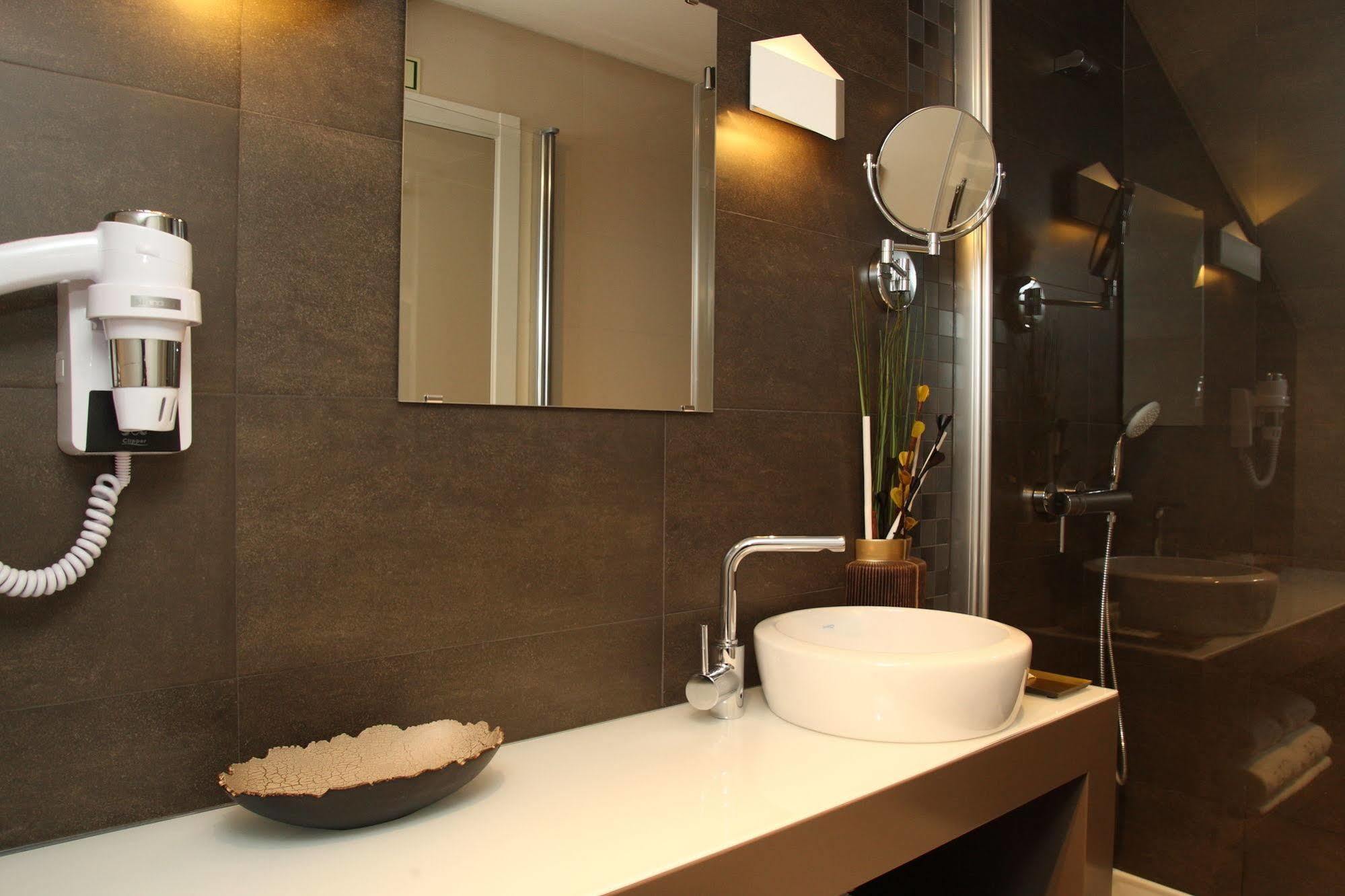 Bed & Breakfast Castilho House Cais