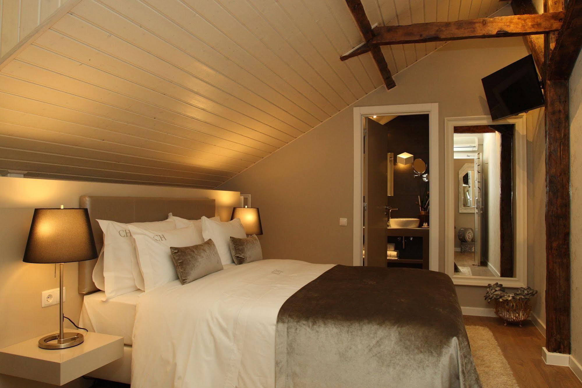 Castilho House Cais Bed & Breakfast Lisbon