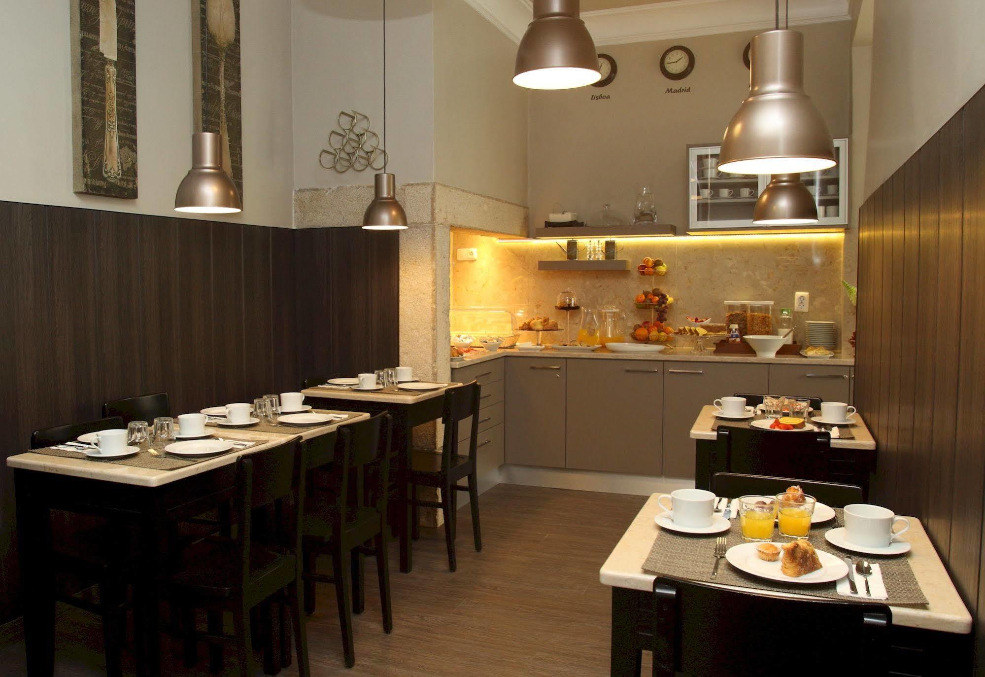 Bed & Breakfast Castilho House Cais 3*