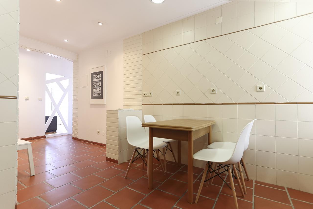 Apartment Typical Mouraria By Homing Lisbon