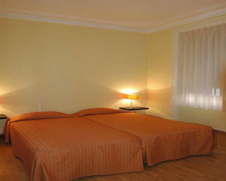 Residencial Castromira Lisbon