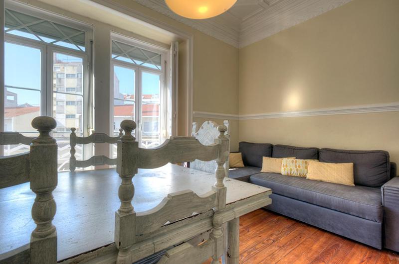 Angola 1 - 6 Bedrooms Apartment Lisbon