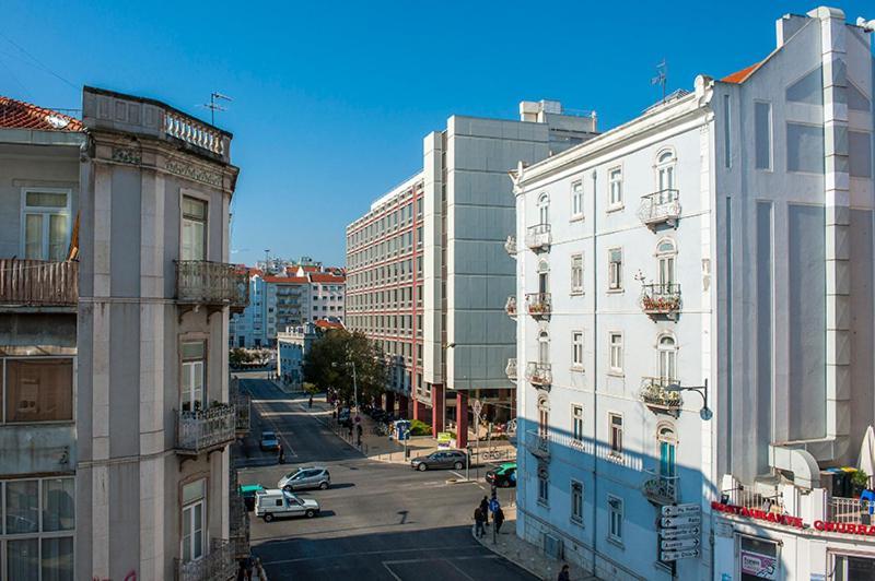 Angola 1 - 6 Bedrooms Apartment