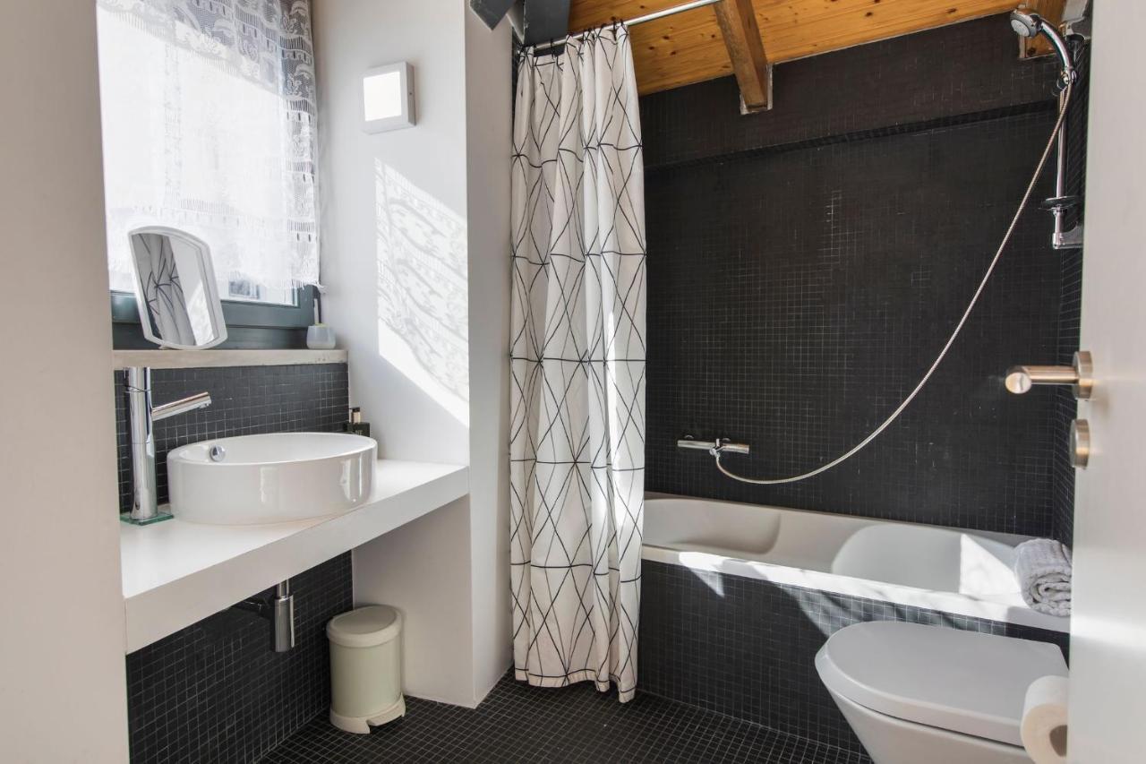 Bairro Alto Stunning Flat With Balcony By Lovelystay * Lisboa