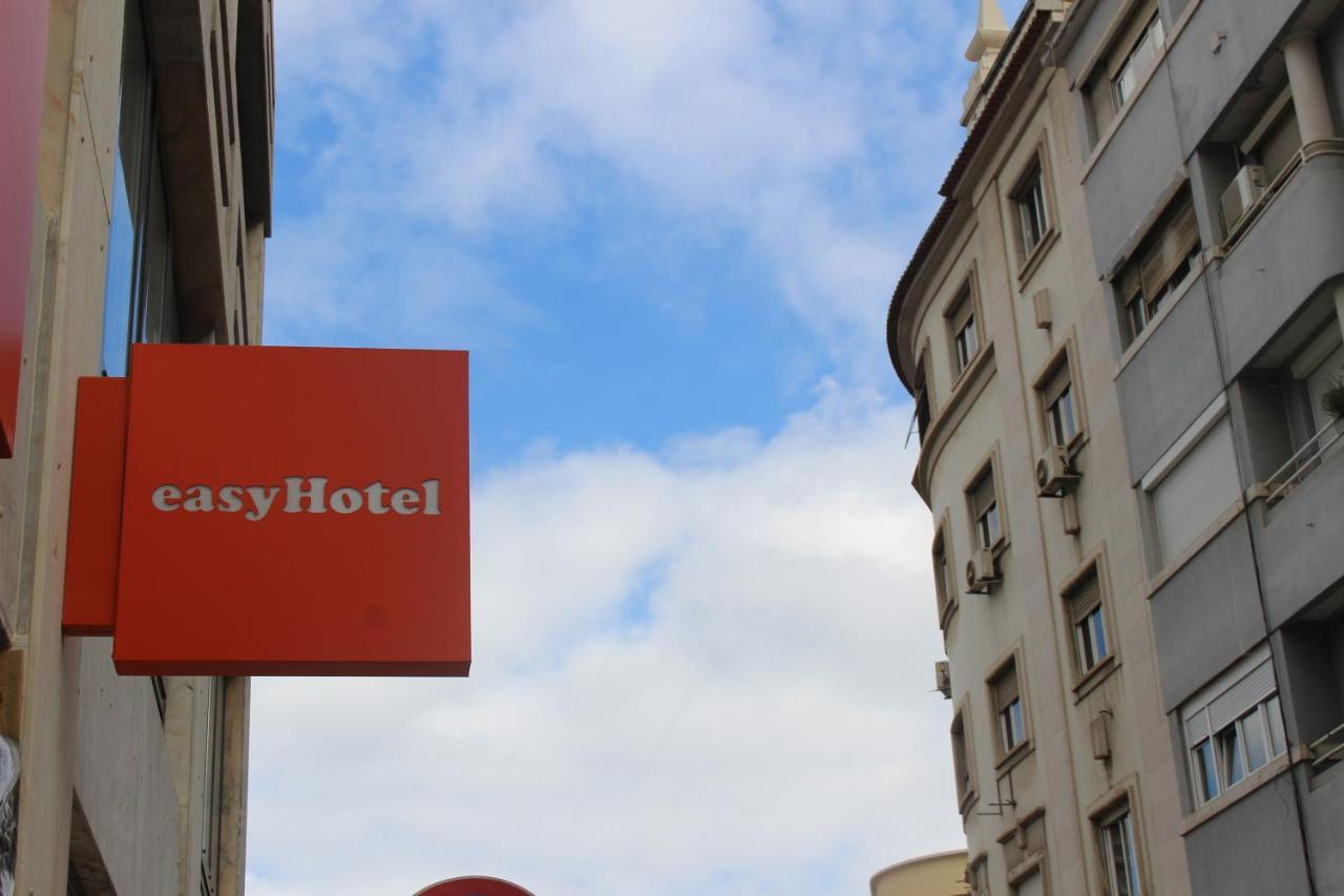 Easyhotel