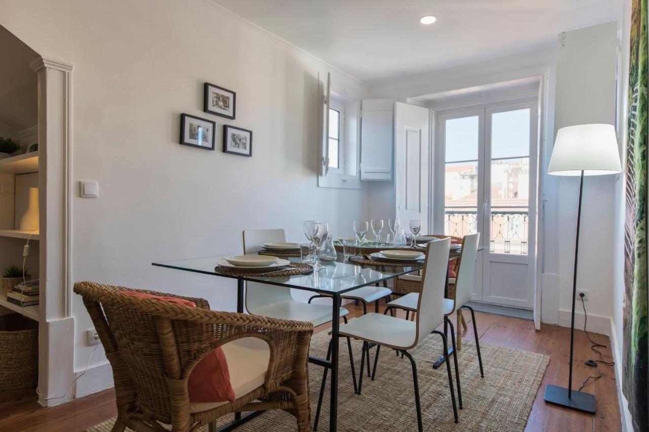 Lovelystay - Bairro Alto Terrace Wonder Apartment *