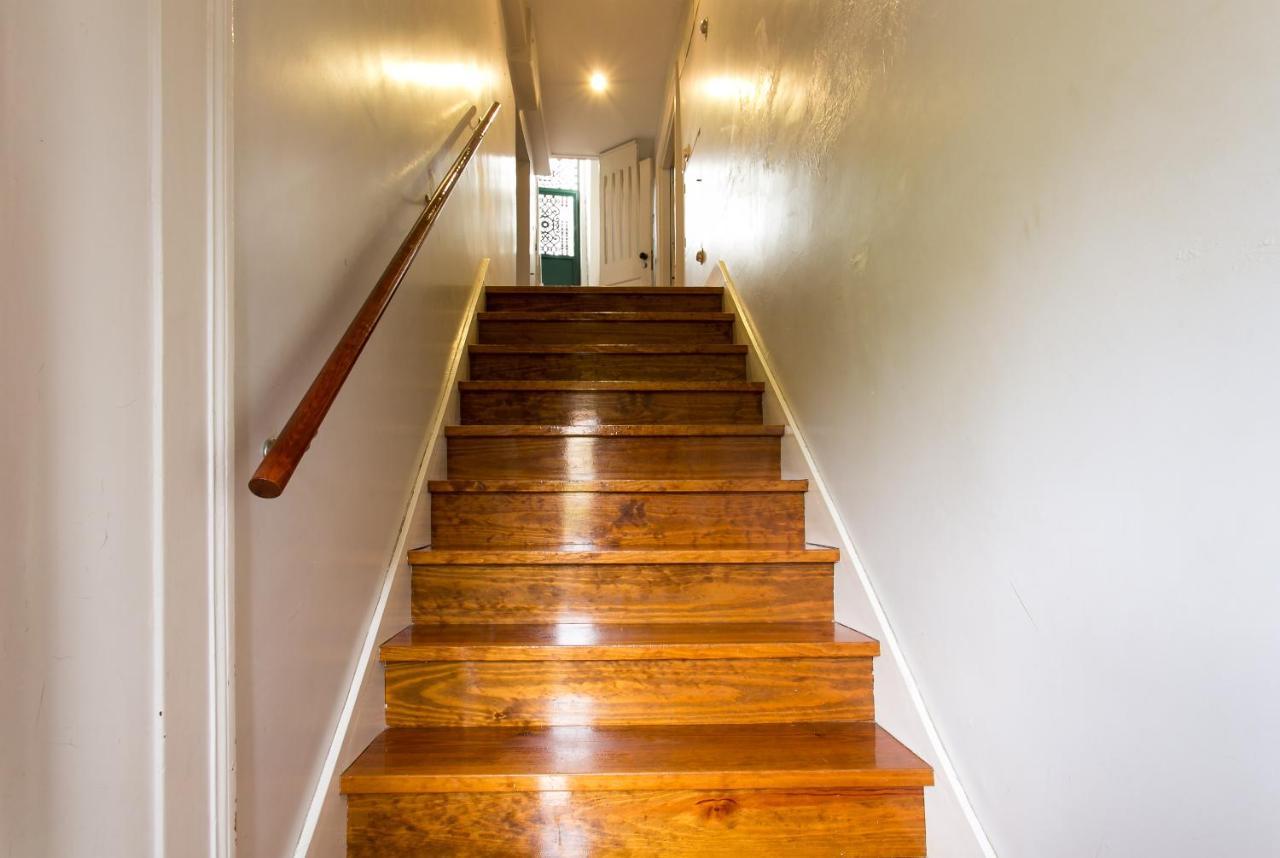 Dalma Flats - Garden Apartment *