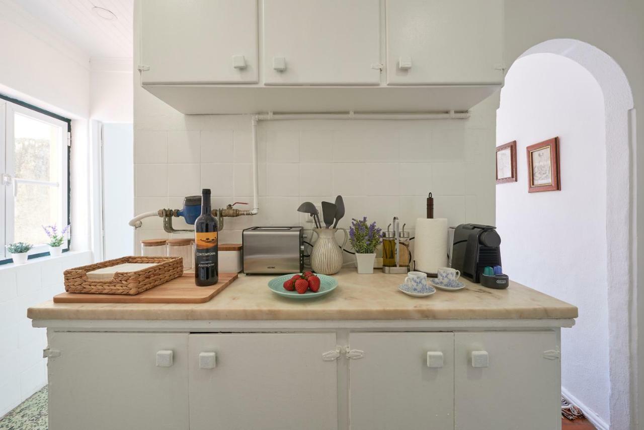 Alfama Light-filled Apartment, By Timecooler Apartment Lisbon