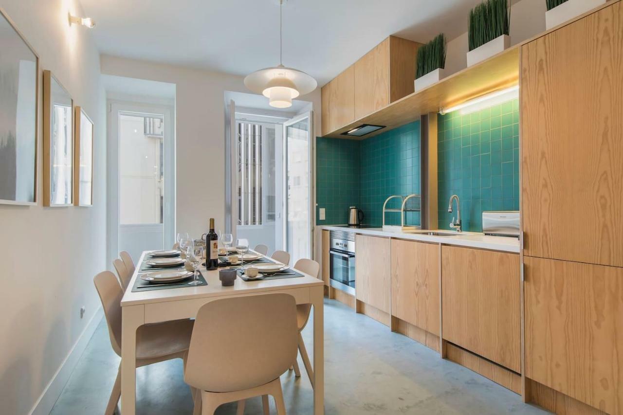 Apartment Lovelystay - Wide & Bright 4 Families Lisbon
