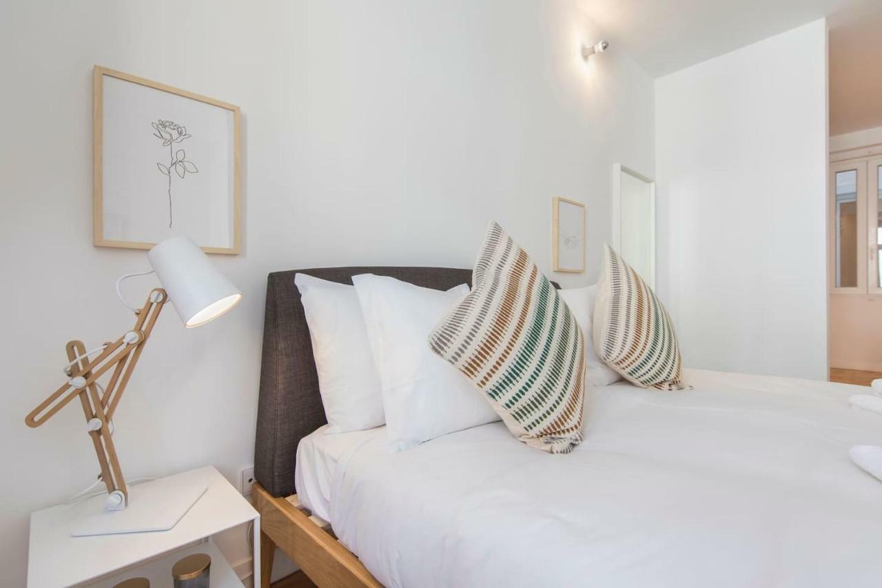 Lovelystay - Wide & Bright 4 Families Apartment Lisbon