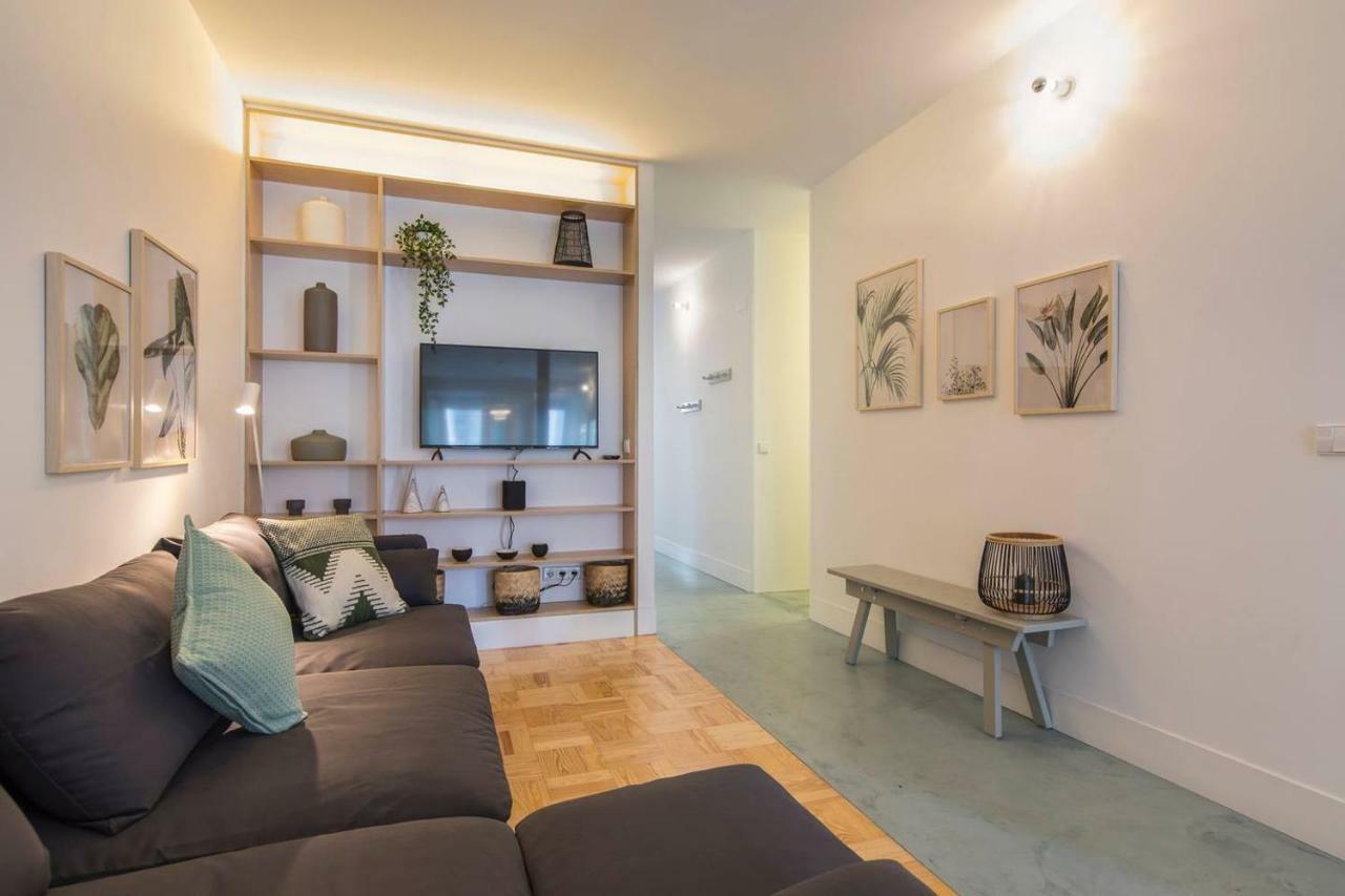 Lovelystay - Wide & Bright 4 Families Apartment