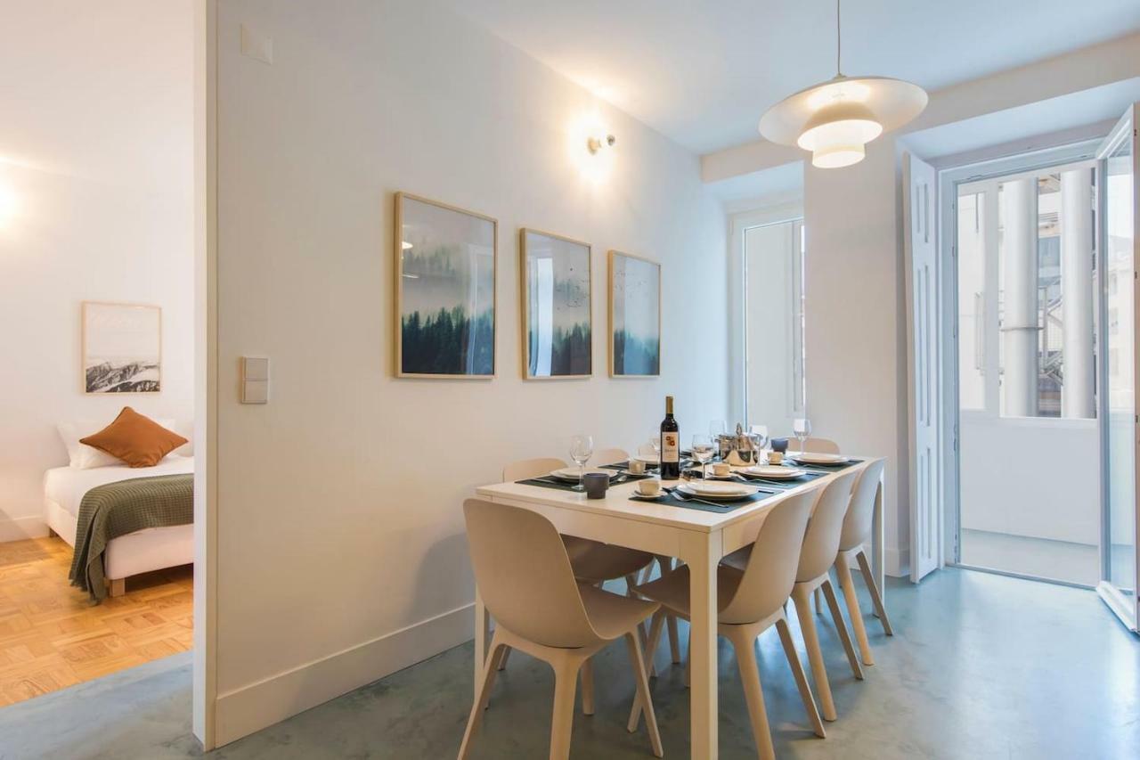 Lovelystay - Wide & Bright 4 Families Apartment Lisbon