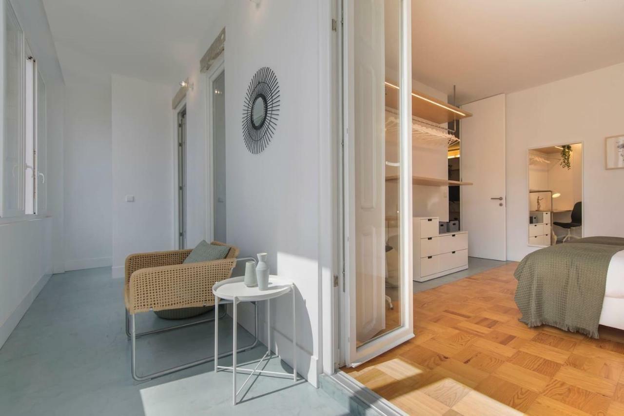 Lovelystay - Wide & Bright 4 Families Apartment