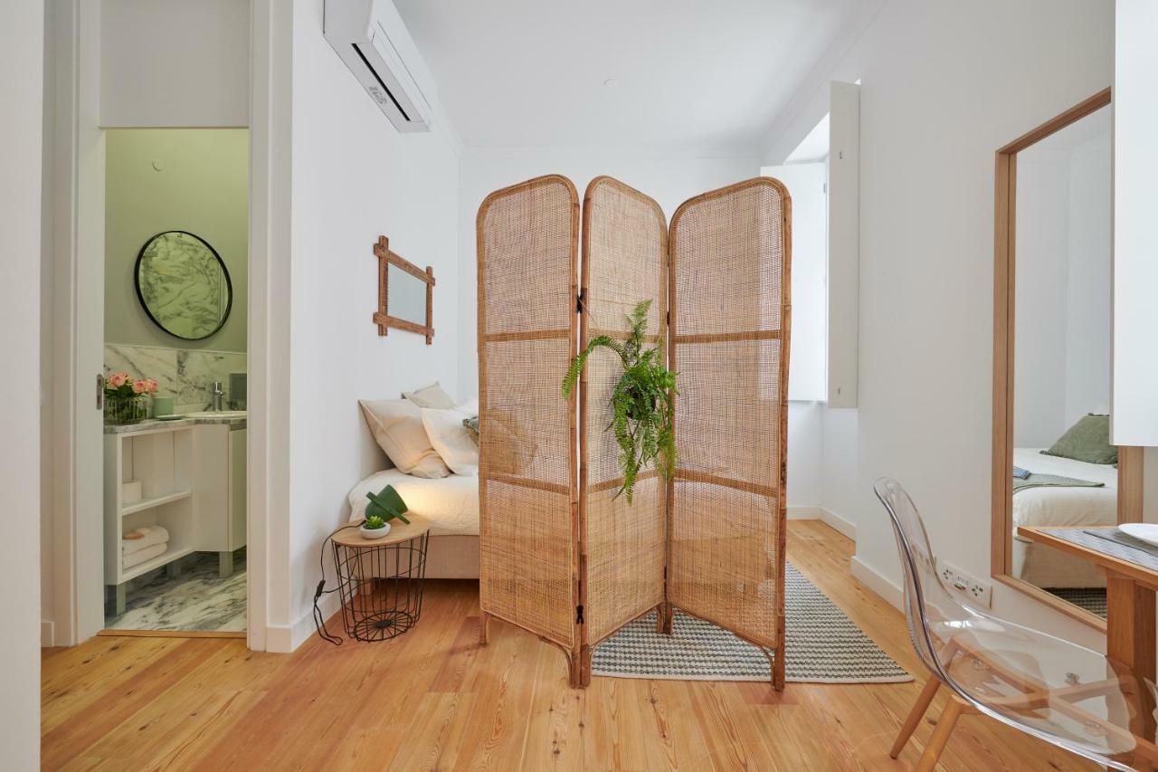 Apartment Rosario In Graca Lisbon