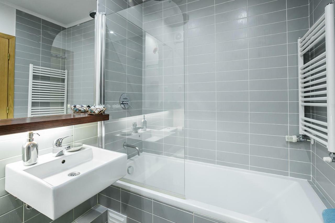 Lv Premier Apartments Baixa- Pr *
