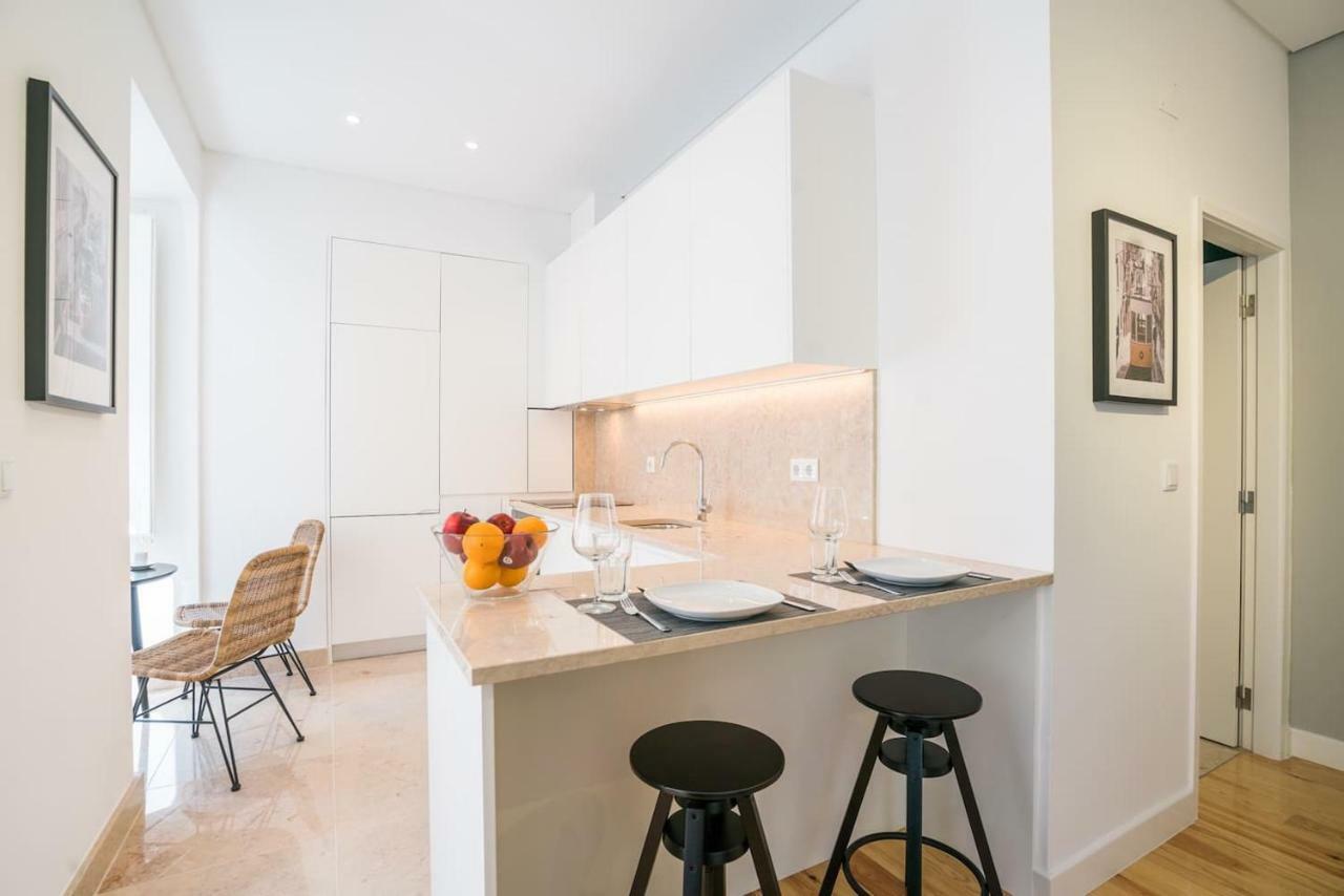 Apartment Modern In Chiado