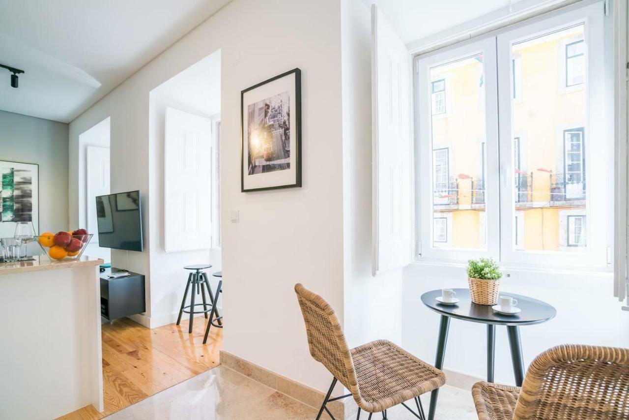 Apartment Modern In Chiado