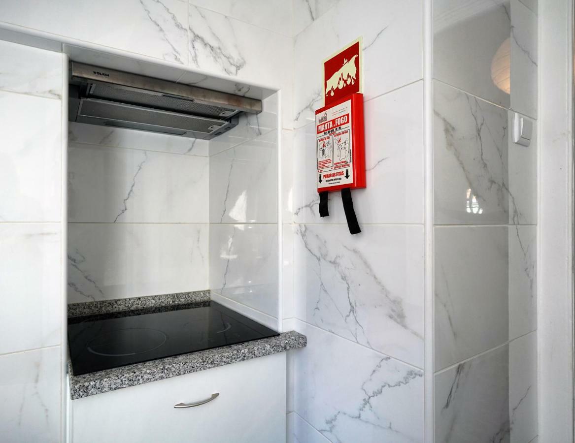 Trendy Alcantara Apartment *