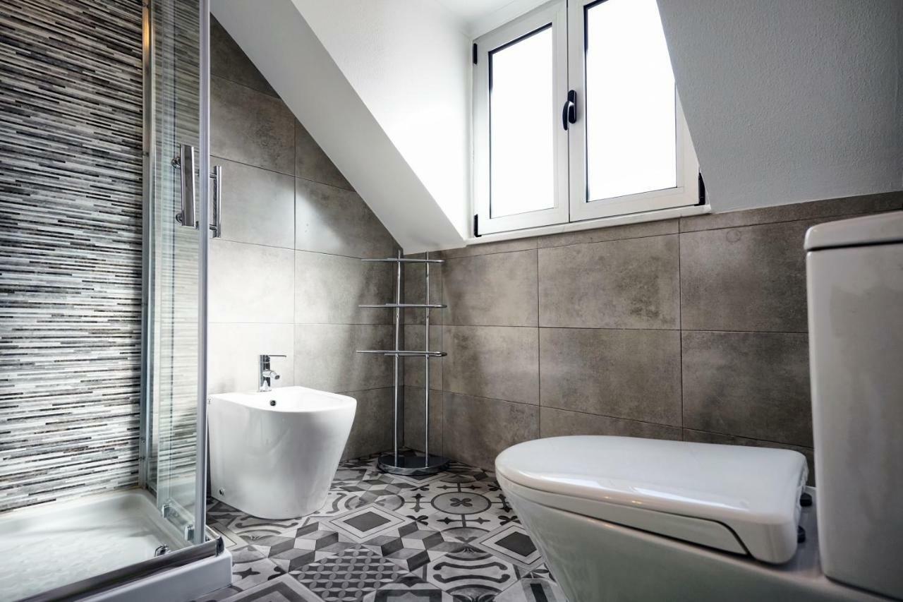 Trendy Alcantara Apartment *