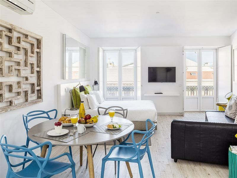 Hello Lisbon Rossio Apartments *
