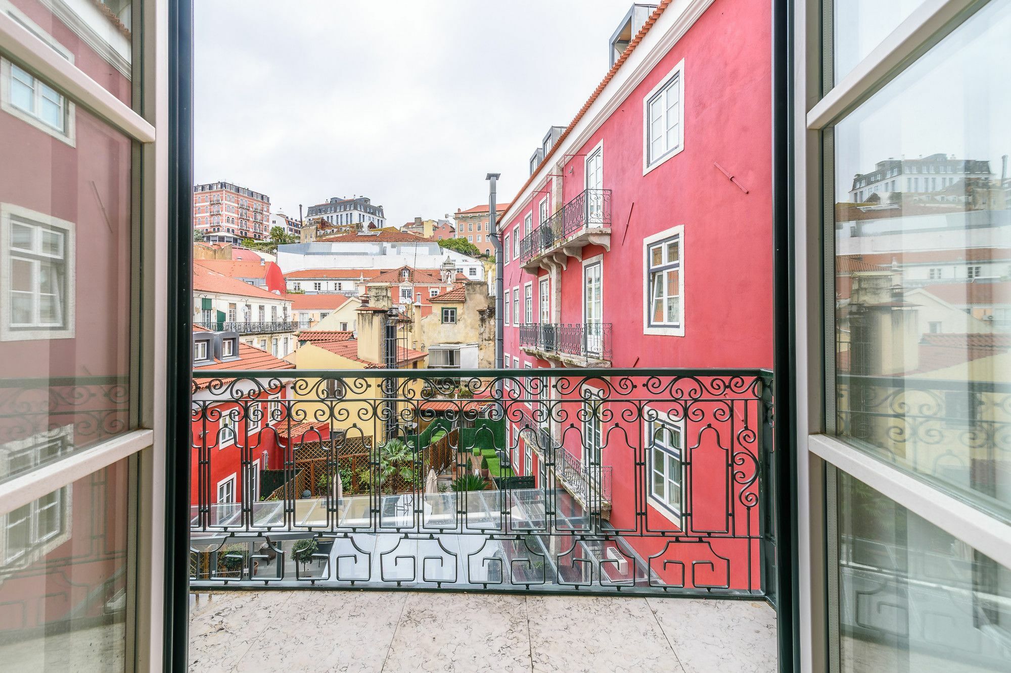 Athena 1 By Bnblord Apartment Lisbon