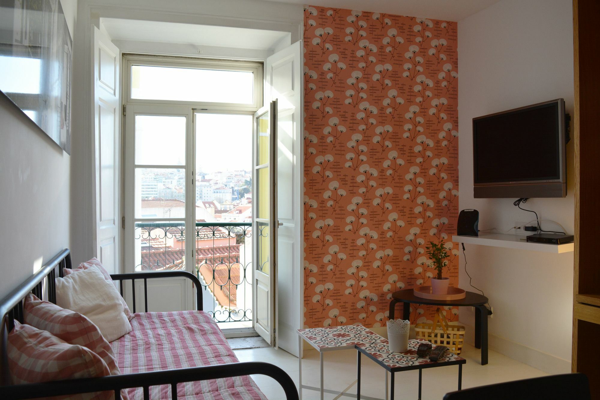Apartment Santa Catarina Terrace By Homing Lisbon
