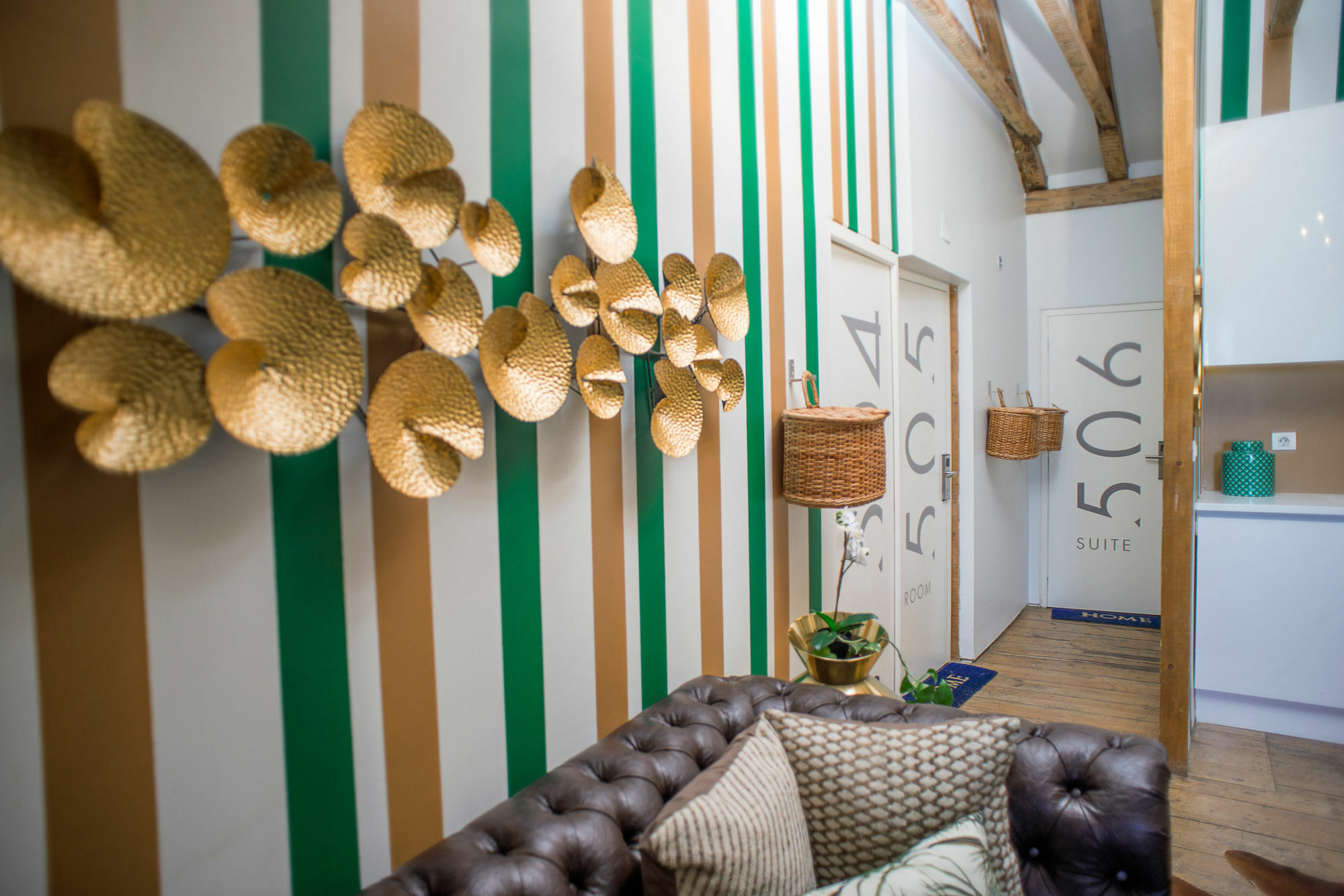 Passport Hotel