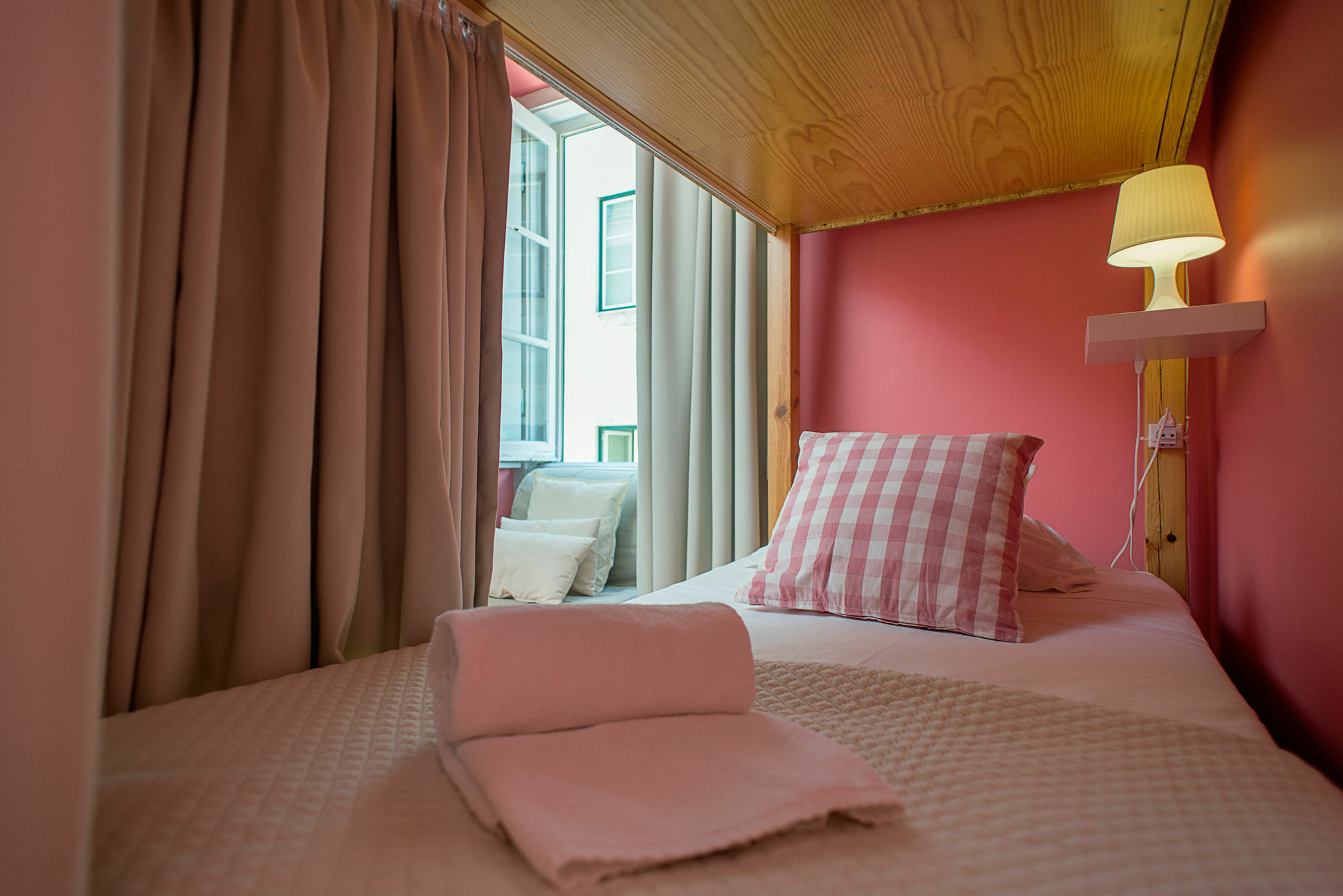 Passport Hotel 2*