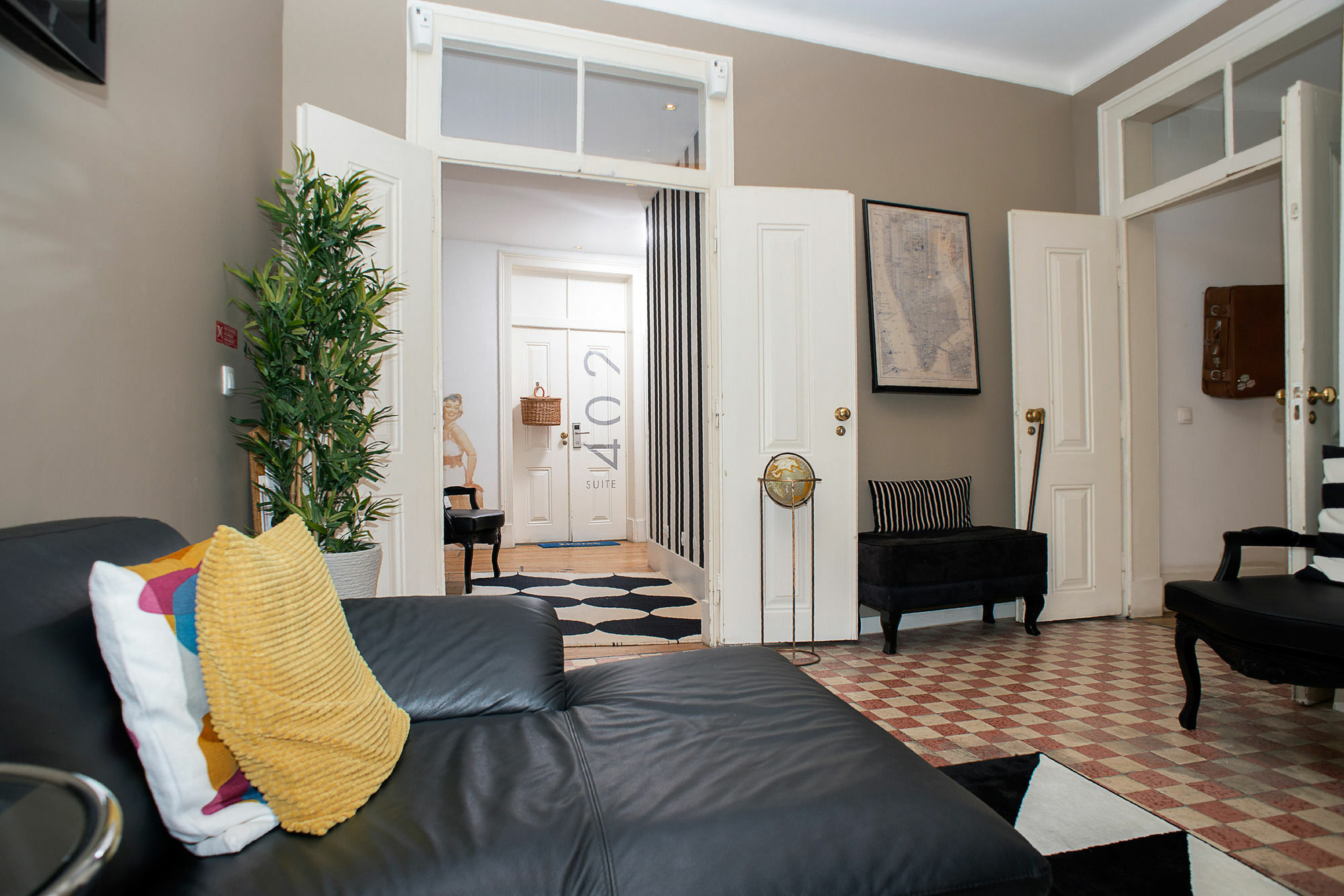 Hotel Passport 2*