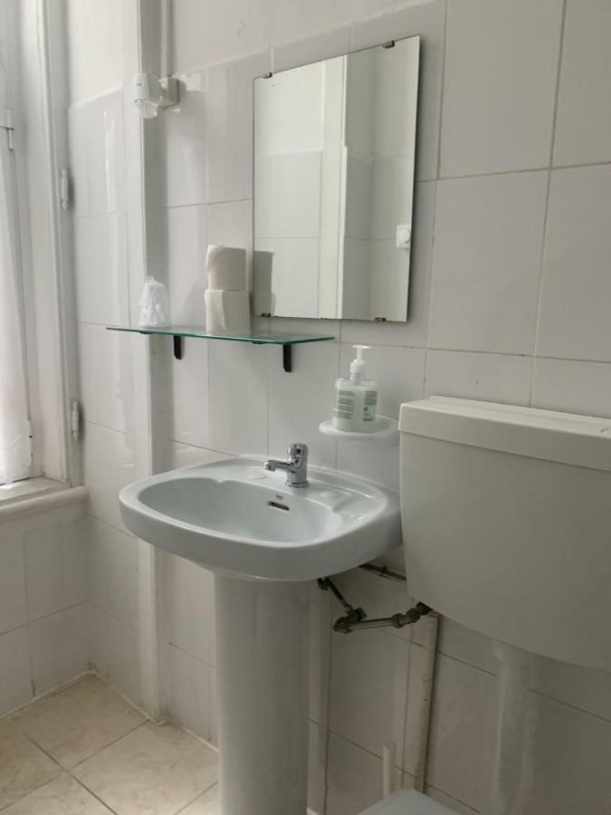 Residencia Whitelove 3*