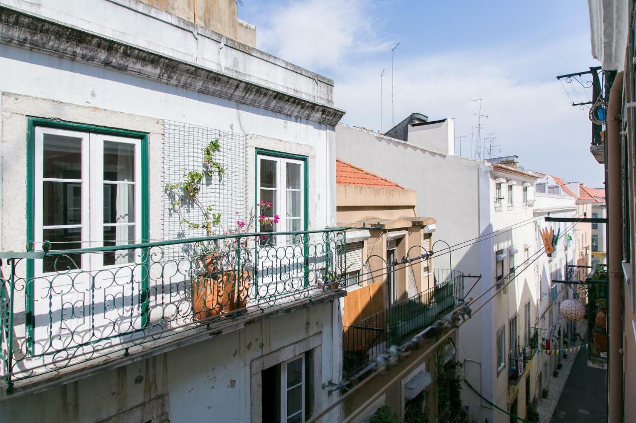 Street - Lovely Historic Center * Lisbon