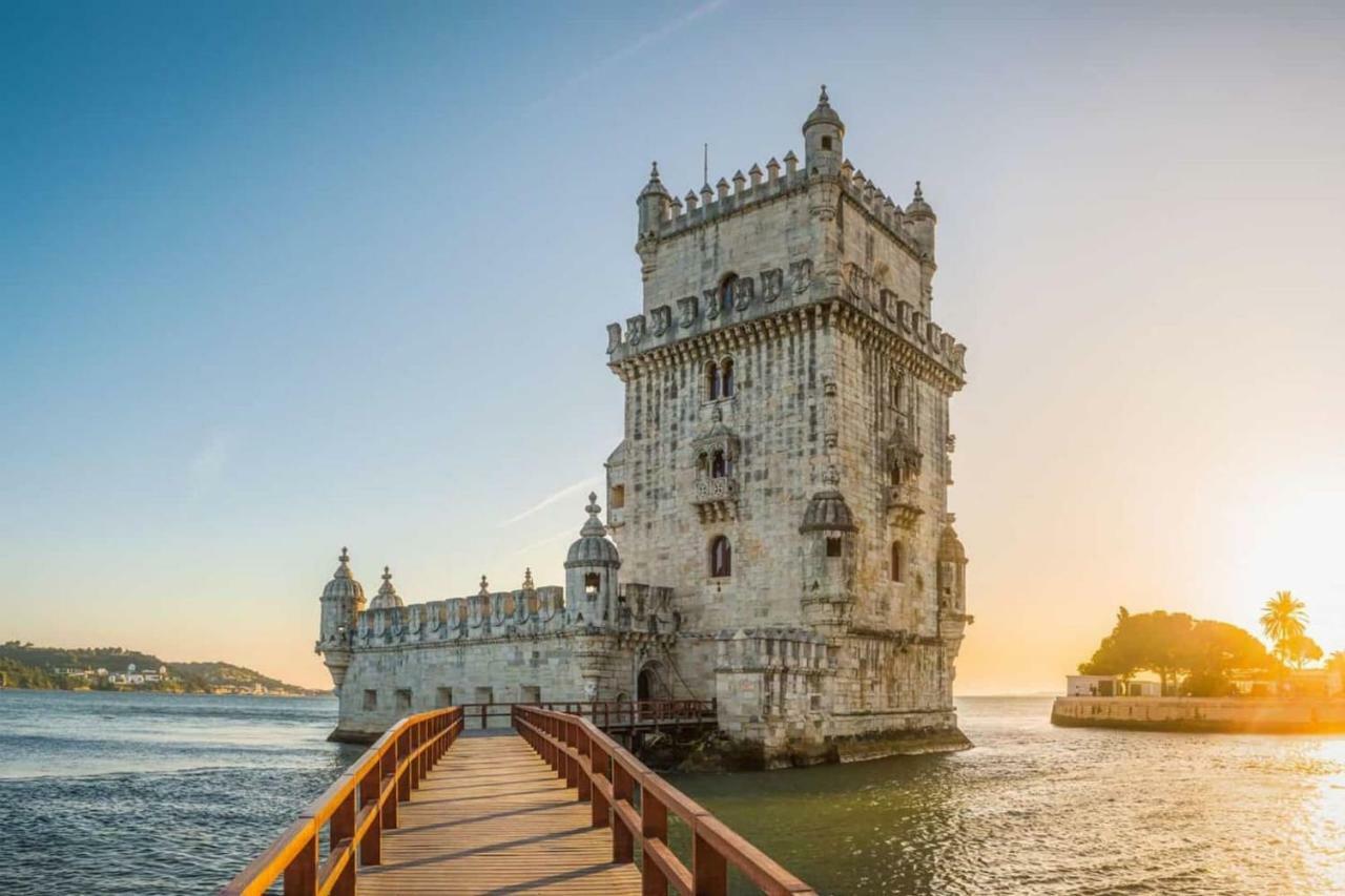 Lovelystay - Traditional Alfama View * Lisbon
