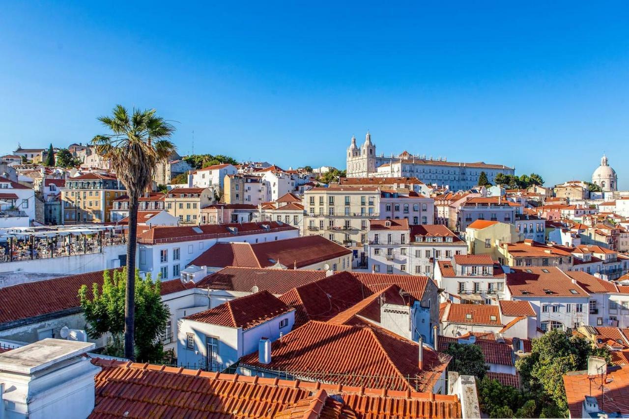 Lovelystay - Traditional Alfama View Apartment