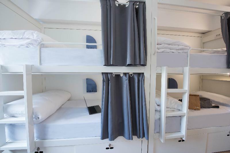 Room00 Hostel Lisbon