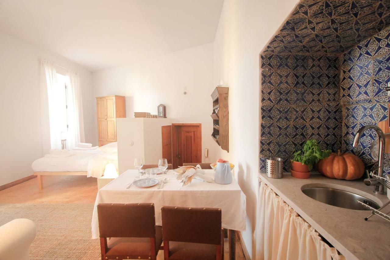 Traditional In Alfama Apartamento
