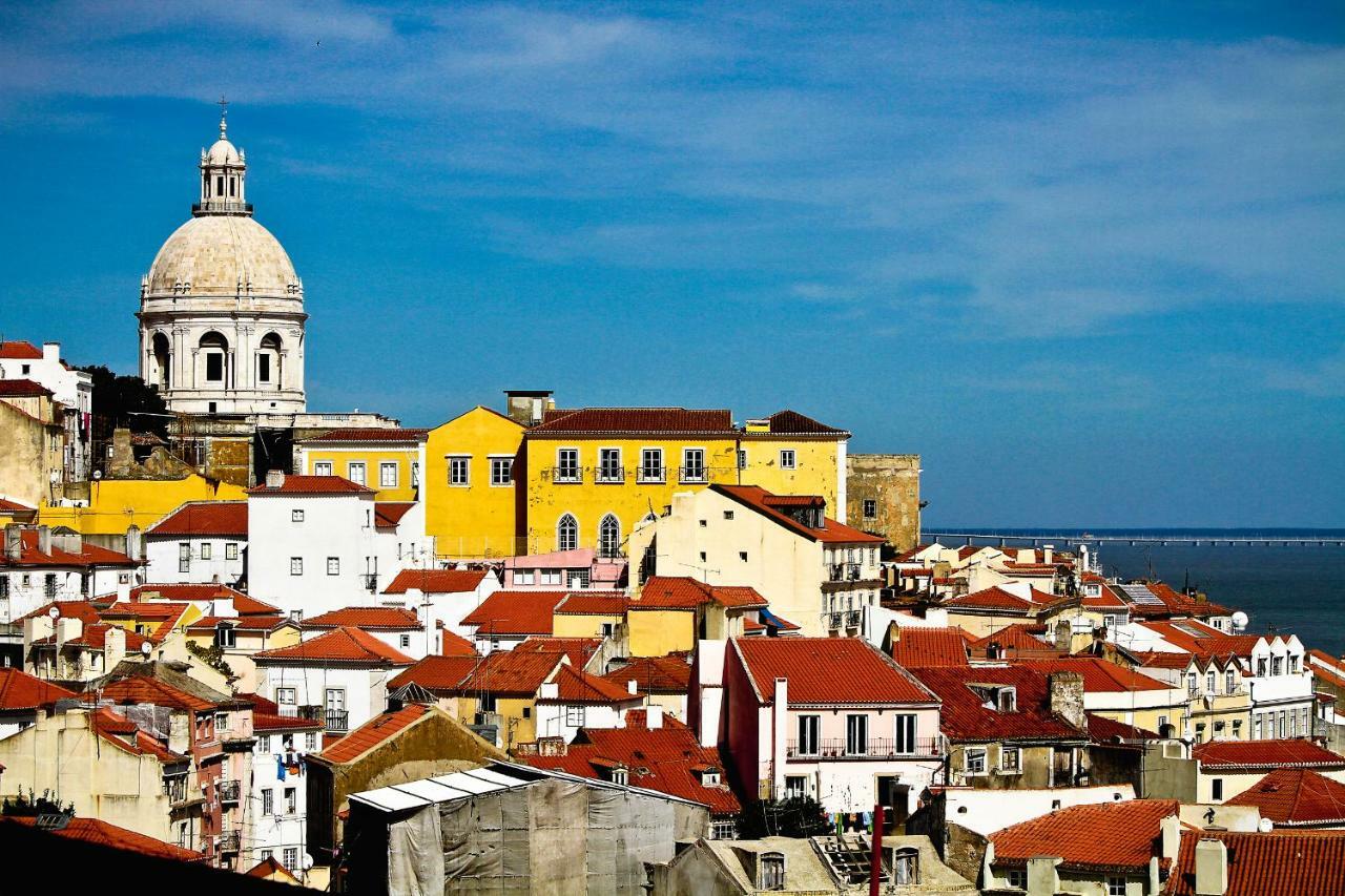 Xavier - Alfama River View