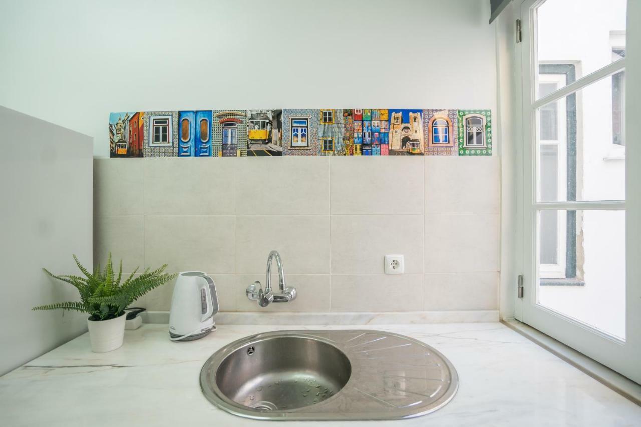 Mouraria 2 Bedroom Lisbon