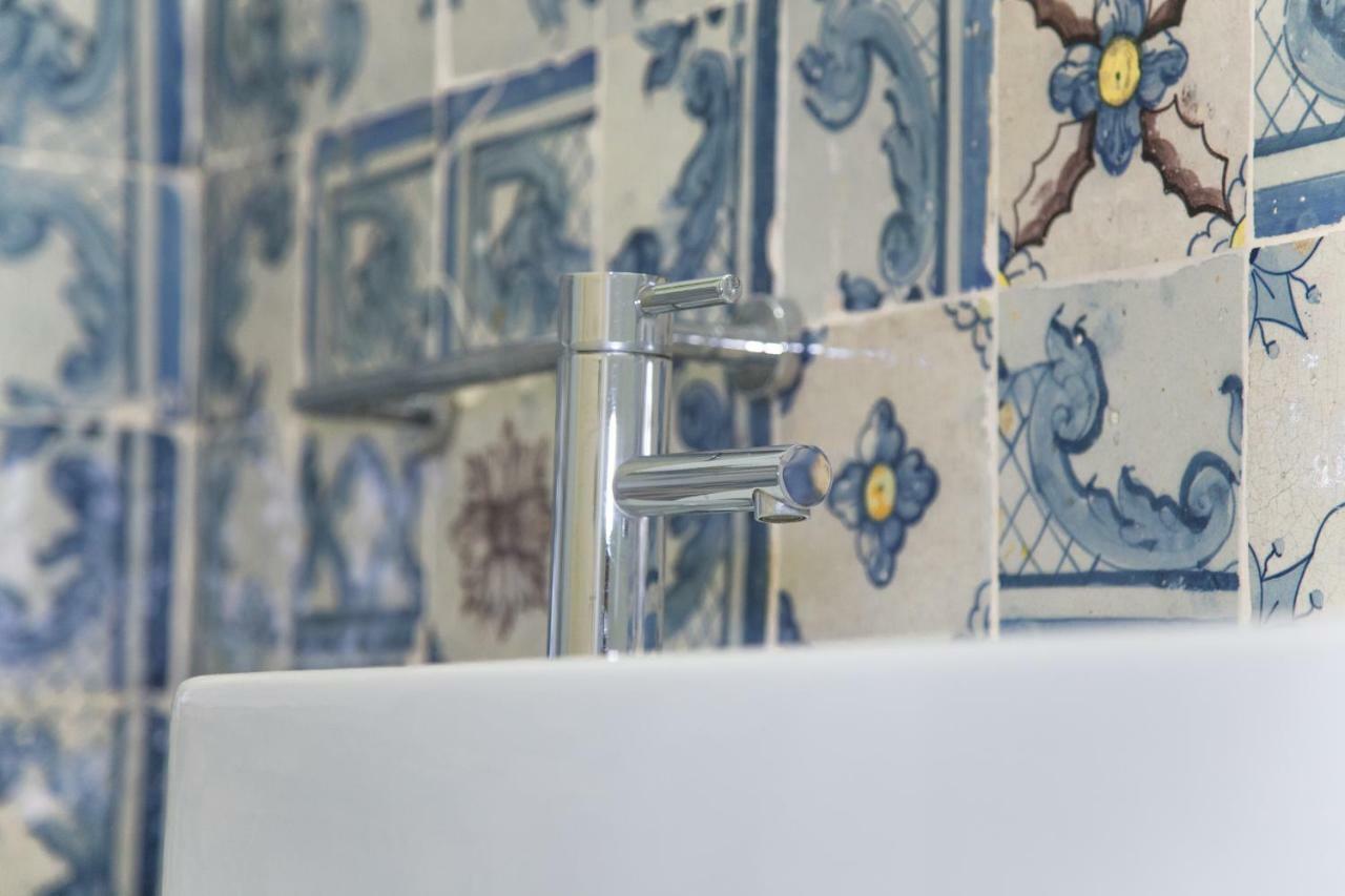 Tiles Of Sao Paulo * Lisbon