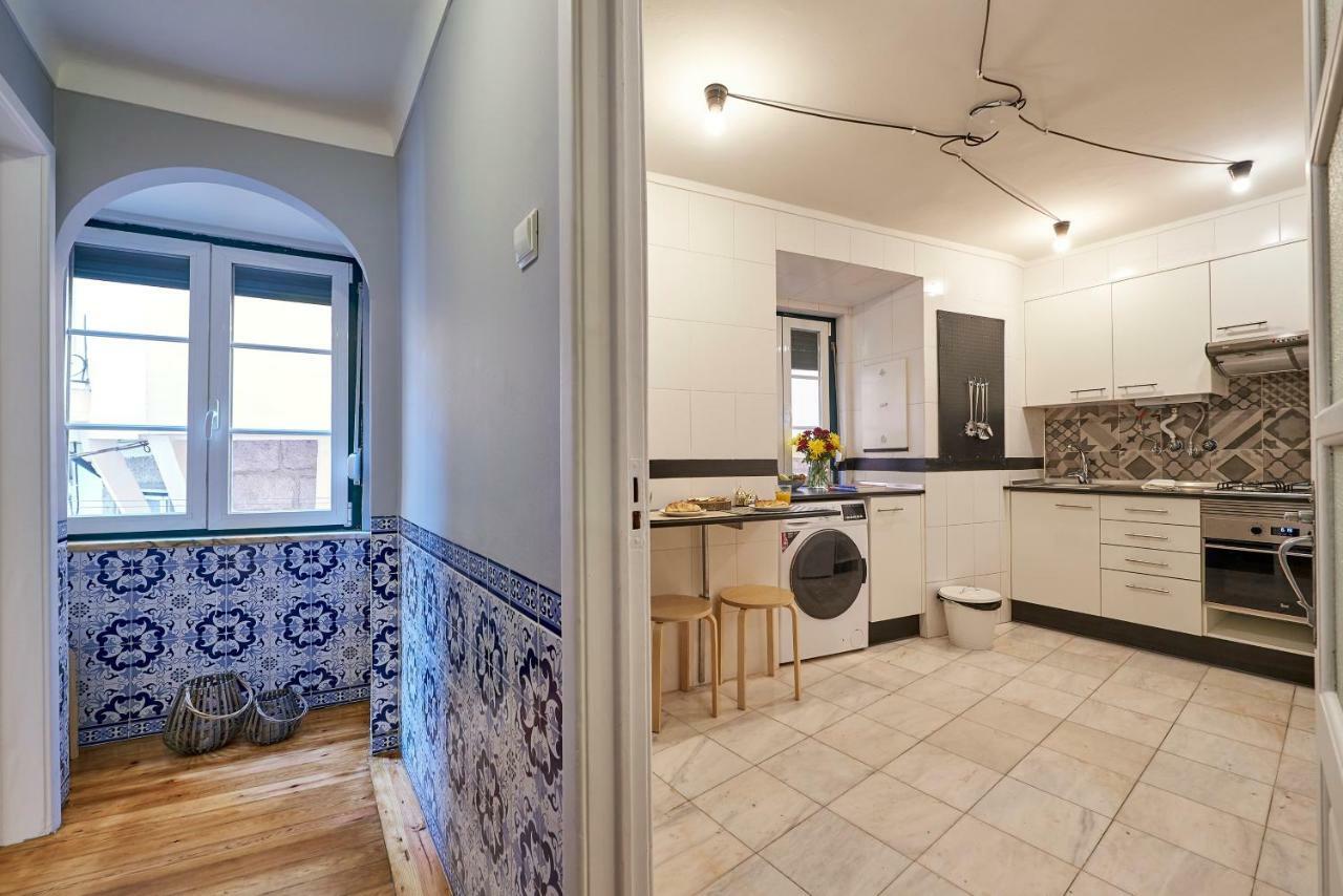 Apartment Charming In Alfama Lisbon