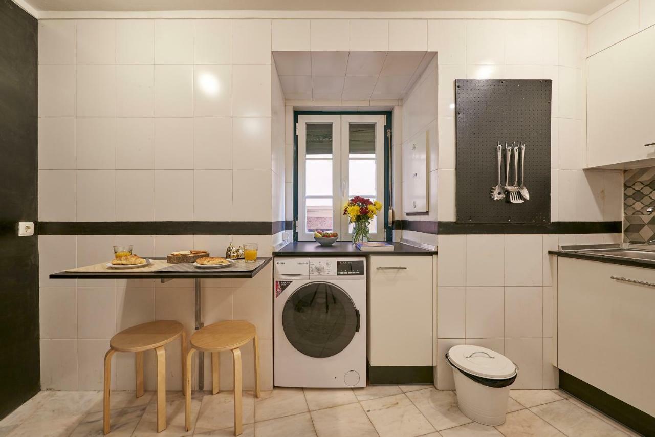 Charming In Alfama Lisbon