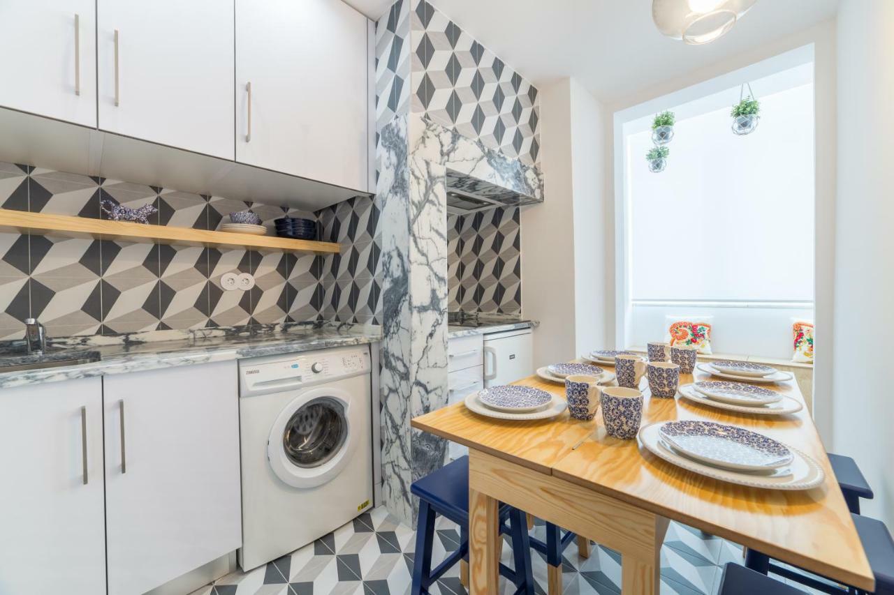 Heart 1-cozy Flat-family Friendly * Lisbon
